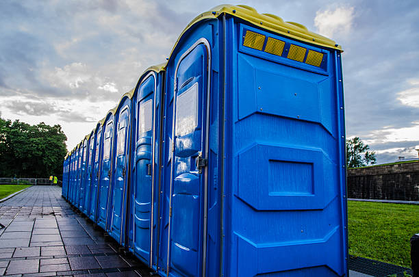 Best Deluxe Portable Toilet Rental  in New Haven, WV